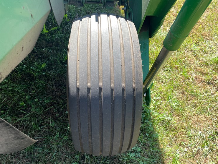 john-deere-s300-image-19