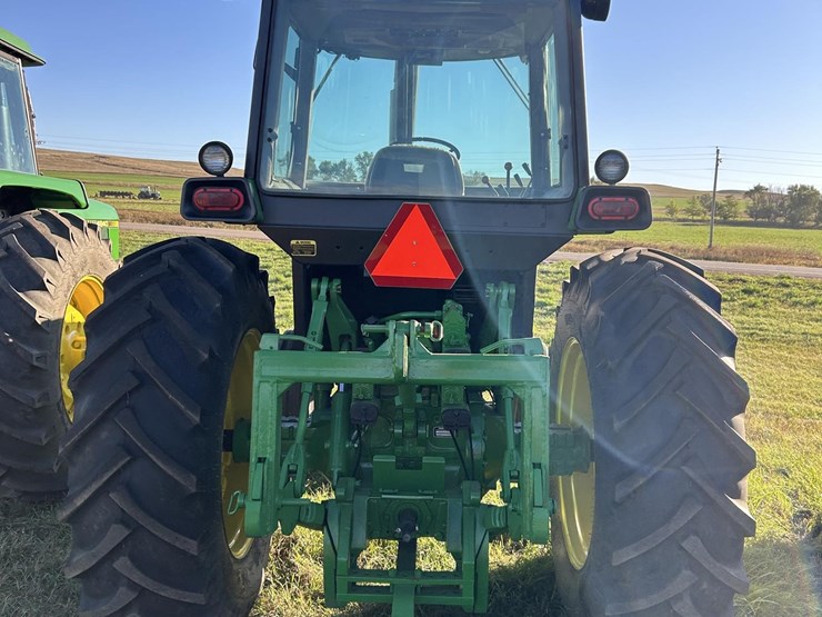 john-deere-4650-image-28