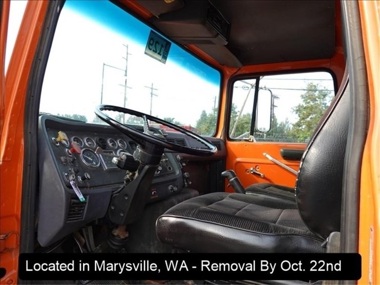 ford-l8000-image-22