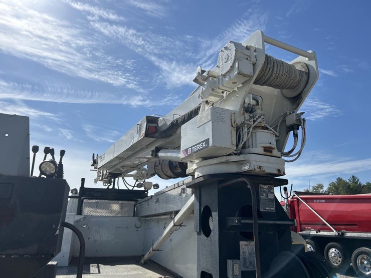 2012-terex-commander-5050-image-46