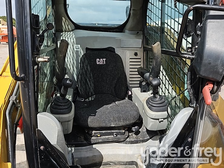 caterpillar-289c-image-24