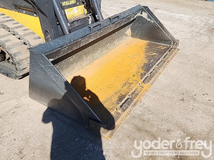2018-new-holland-c232-image-14