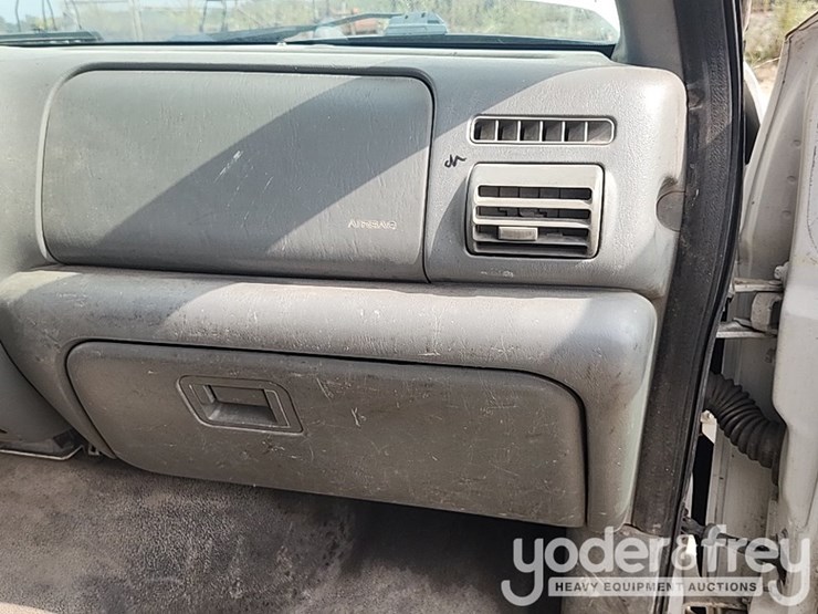 2005-ford-f450-image-30