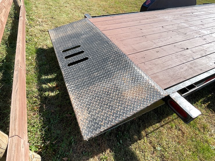 #1668-•-2018-road-warrior-tandem-axle-tilt-trailer-image-20
