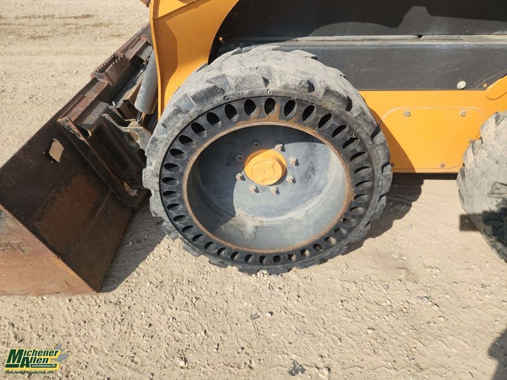 2014-case-sr200-image-25