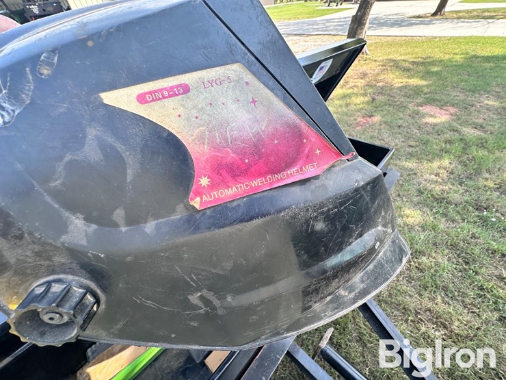 lincoln-ranger-250gxt-portable-welder-on-2009-maxey-s/a-utility-trailer-image-18