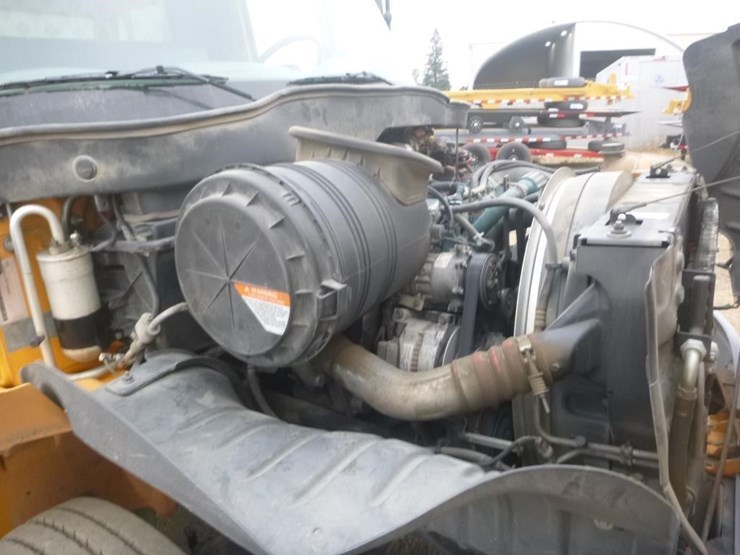 2007-international-durastar-4400-image-25