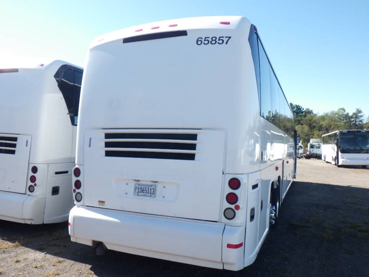 2011-mci-j4500-image-5