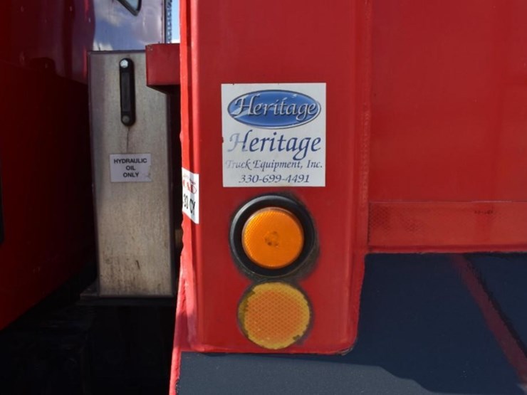 2018-kenworth-t880-image-47