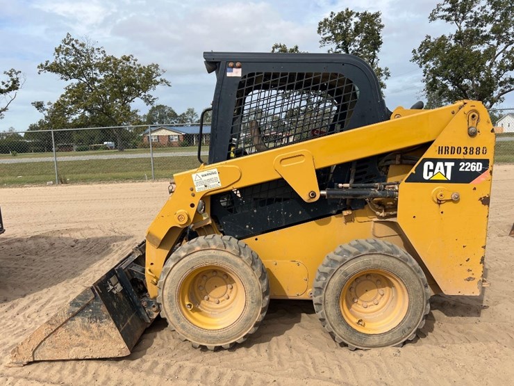 caterpillar-226d-image-1