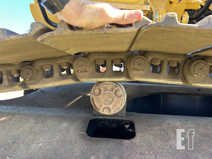 deere-200-lc-image-54