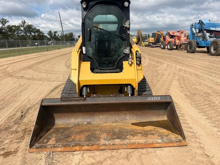 2018-caterpillar-259d-image-7