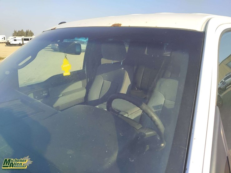 2014-ford-f150-image-28