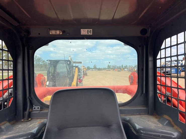 2022-kubota-svl75-2-image-28