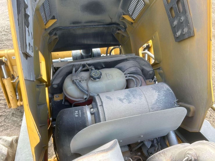 2015-deere-410l-image-20