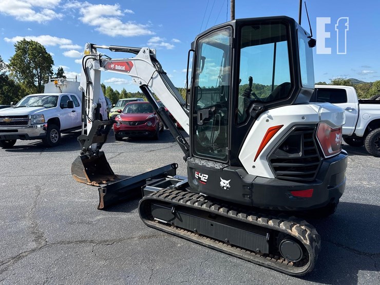 2021-bobcat-e42-image-2