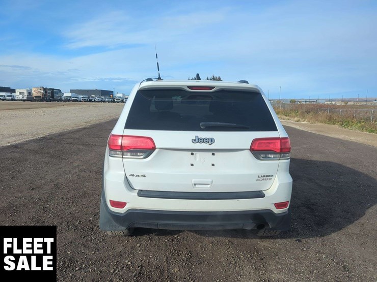2014-jeep-grand-cherokee-image-21