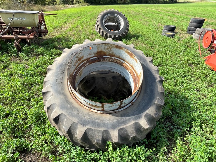 #5012-•-tractor-duals-image-5