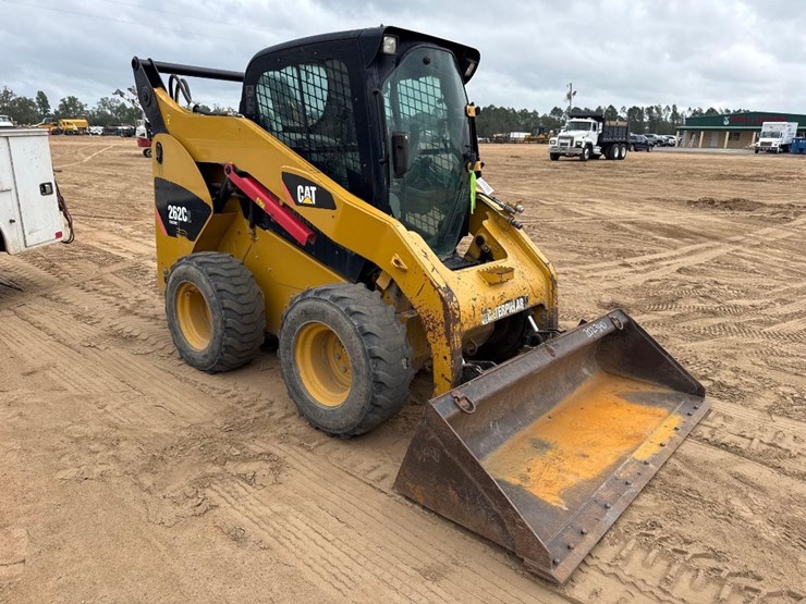 2012-caterpillar-262c2-image-5