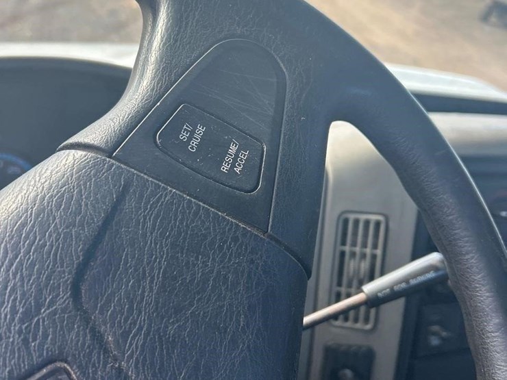 2012-international-durastar-4400-image-36