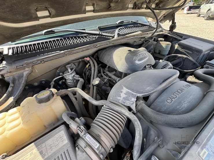 2002-chevrolet-silverado-1500-image-23