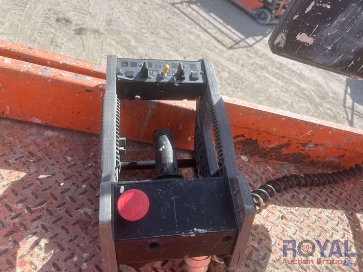 2018-jlg-2632es-image-8
