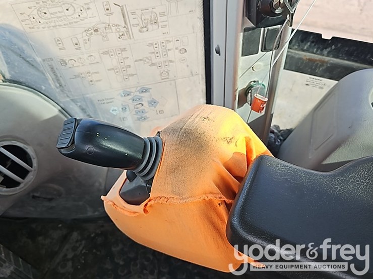 2019-volvo-l70h-image-31