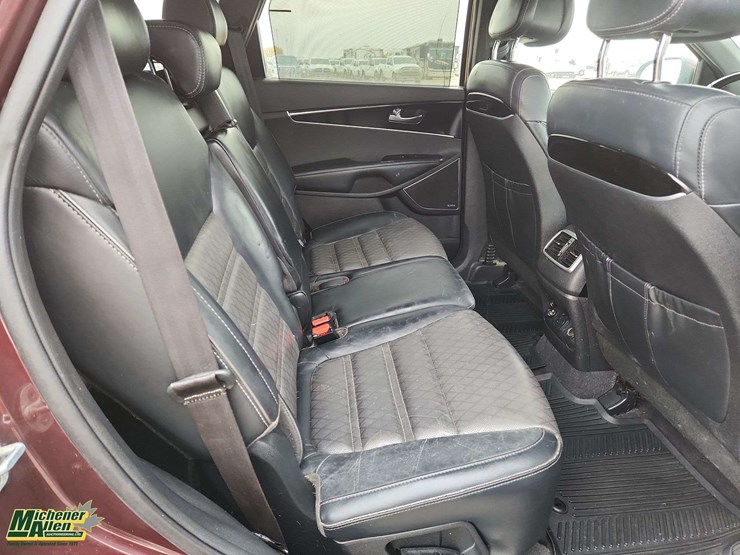 2016-kia-sorento-image-17