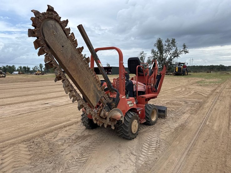ditch-witch-rt45-image-4
