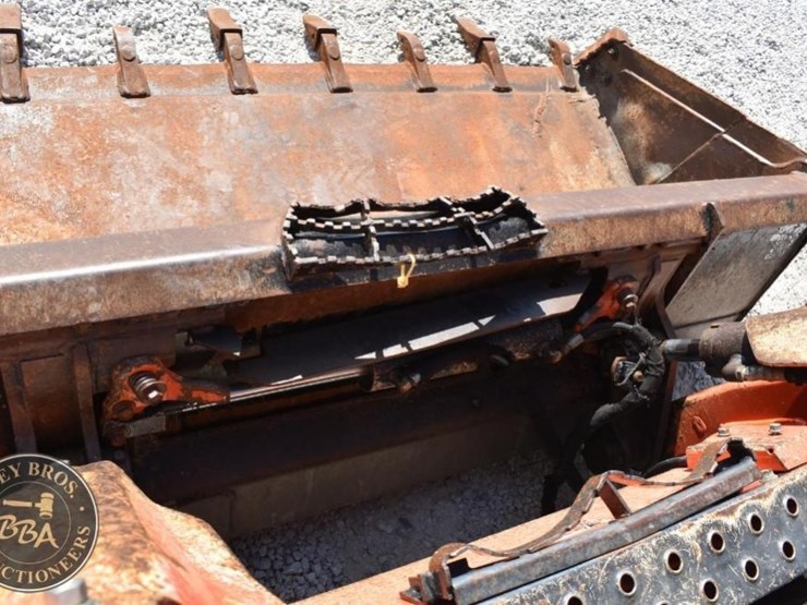 2021-kubota-svl97-2-image-67