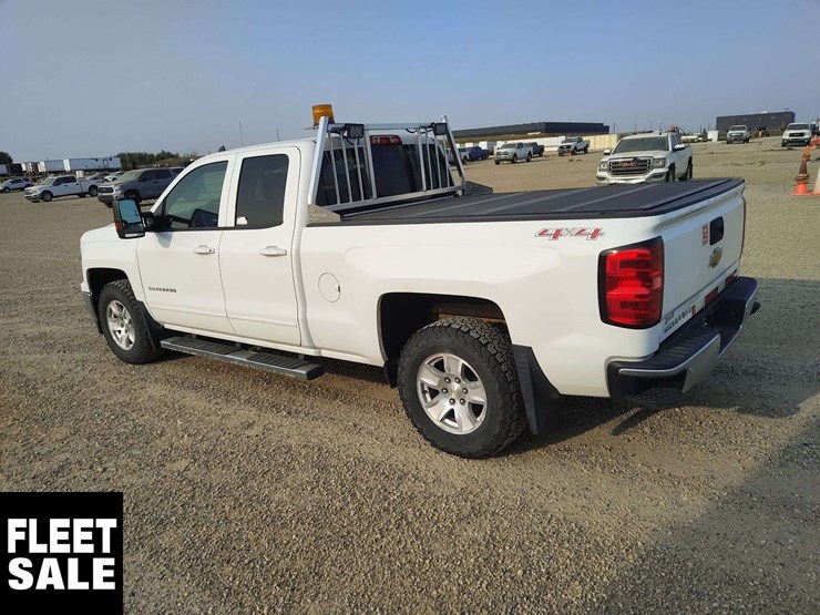2015-chevrolet-silverado-1500-image-3