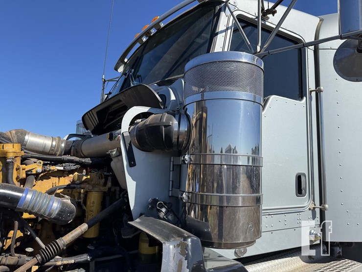 2009-kenworth-t800-image-71