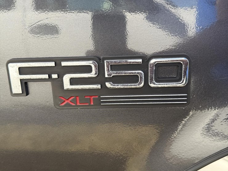 1996-ford-f250-xlt-image-21