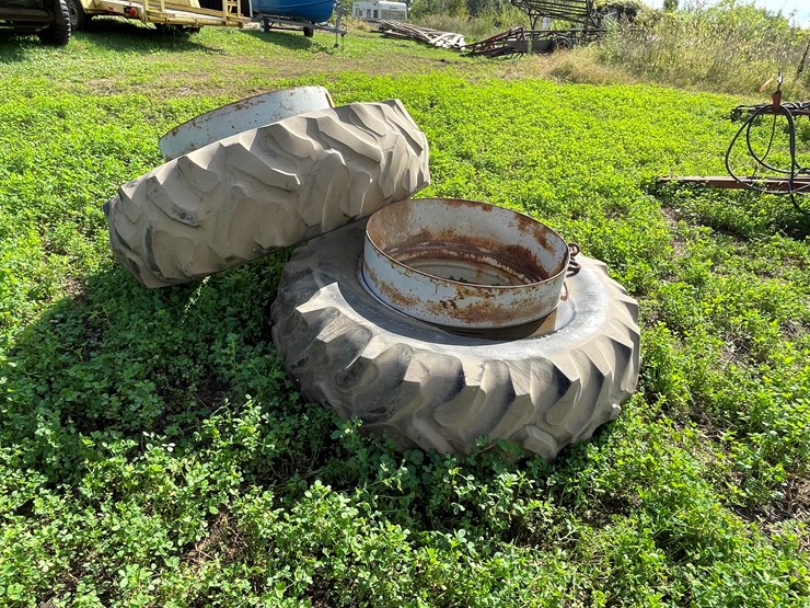 #5012-•-tractor-duals-image-1