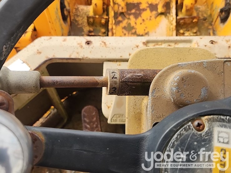 caterpillar-966d-image-28