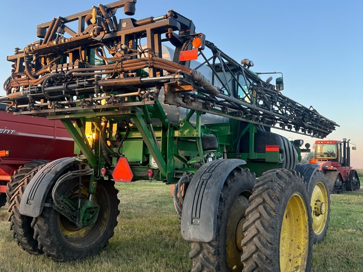 john-deere-4830-image-7