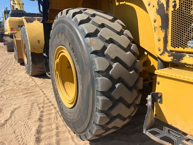 2016-caterpillar-950m-image-30