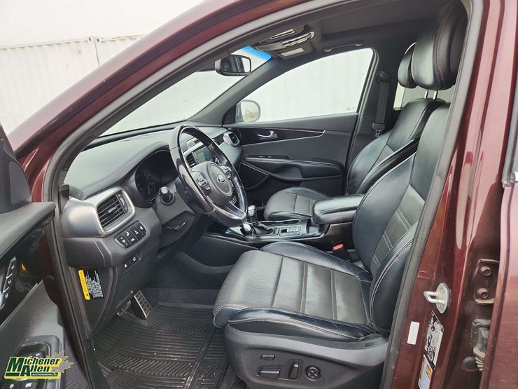 2016-kia-sorento-image-15
