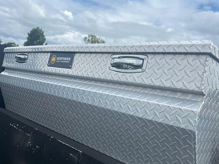 2015-ford-f350-sd-image-21