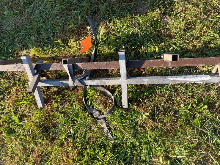 #5072-•-(2)-tree-stand-steps-image-5
