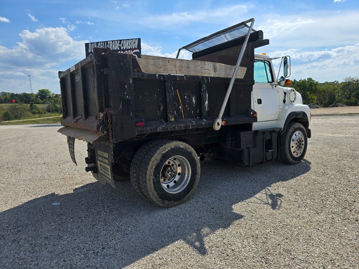 1994-ford-lta9000-image-29