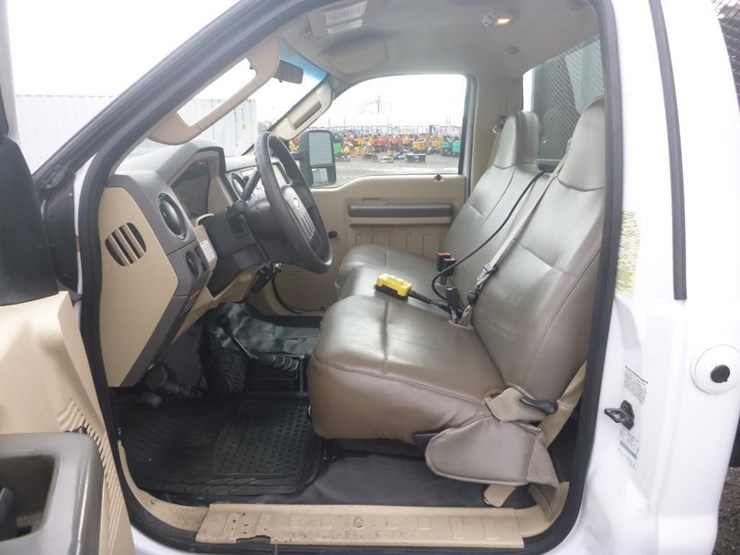 2008-ford-f450-image-13