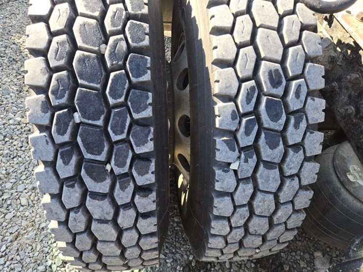 2012-kenworth-t660-image-57