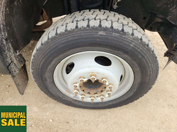 2015-ford-f450-image-31
