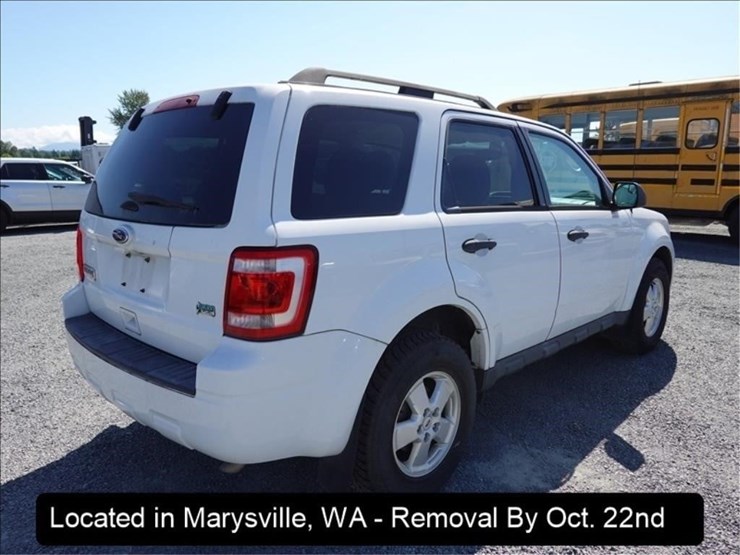 2012-ford-escape-image-12