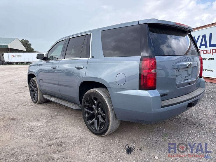 2016-chevrolet-tahoe-image-5