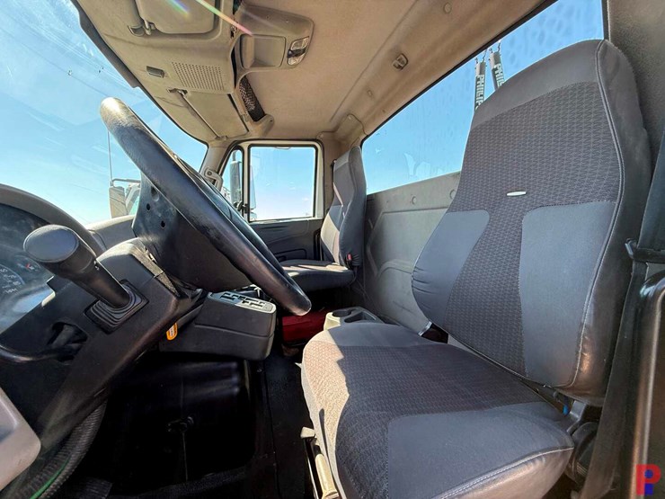 2018-international-transtar-8600-image-9