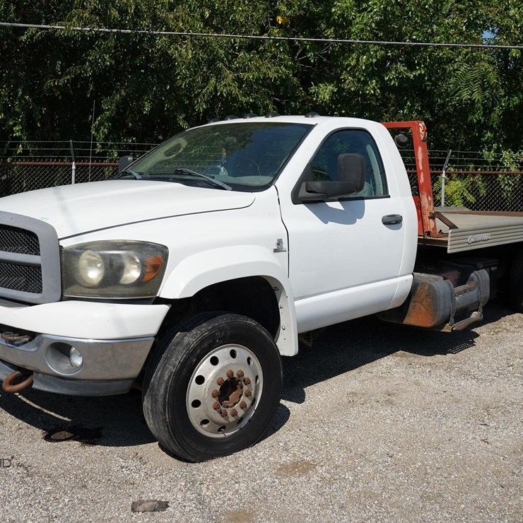 2008 DODGE RAM 5500