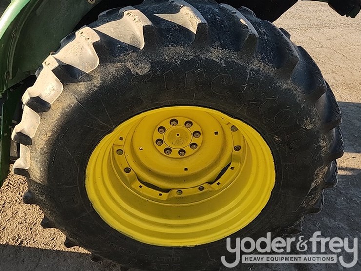 2009-john-deere-5093e-image-11