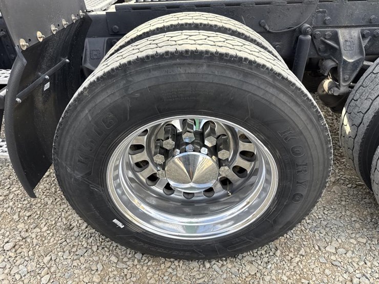 western-star-4964ex-image-59
